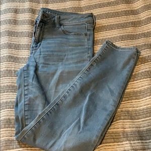 American Eagle super stretch jegging